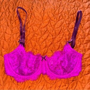 Lace Underwire Bra in Purple